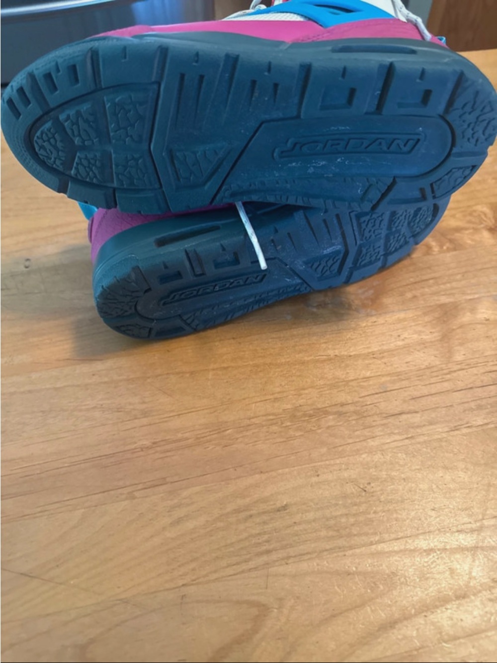 Jordan Spizike Winterized
sneakers - Picture 4 of 4